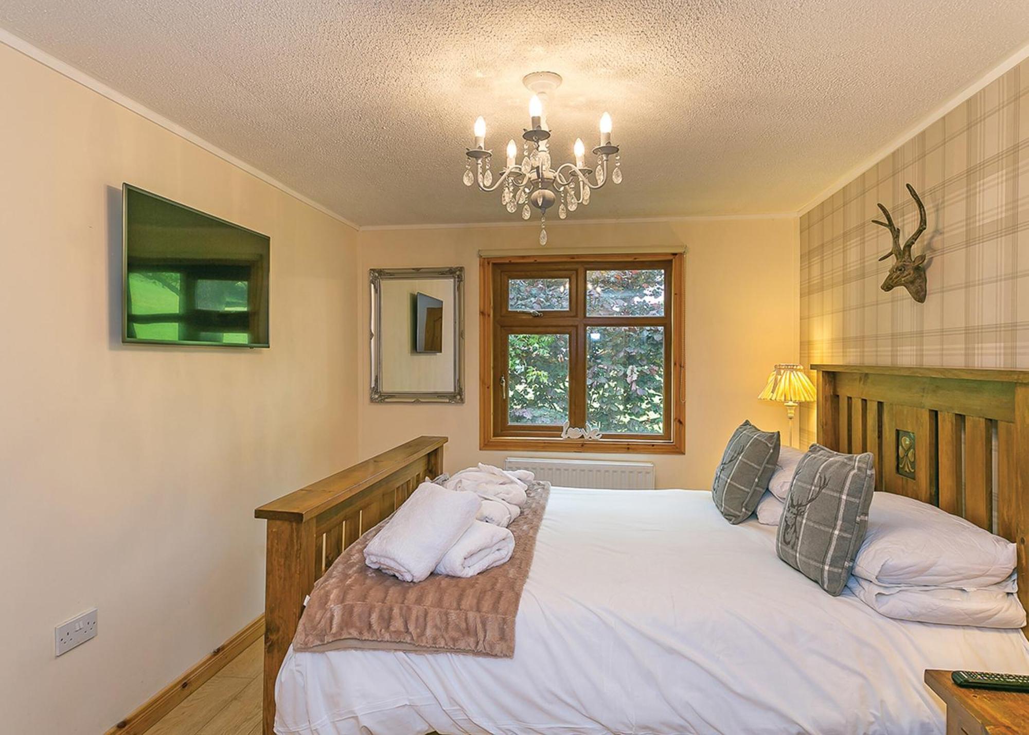 Charlesworth Lodges Glossop Room photo